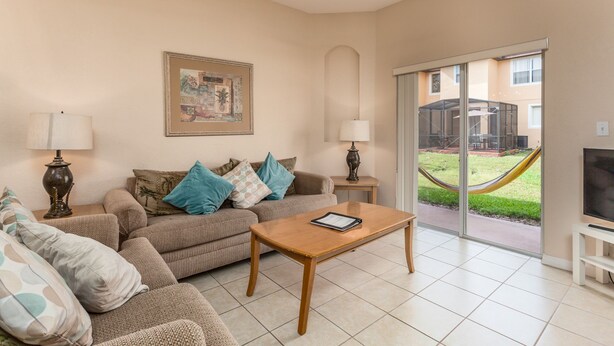 Living area - Regal Oaks-ru959 (Kissimmee)