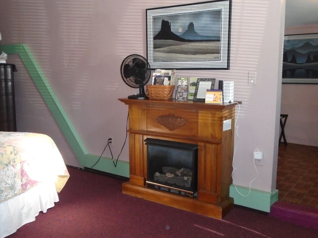 Cottage Located In Hermann, Mo. Historic District. 100% No Smoking Property! - Hermann, MO