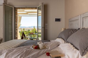 1 bedroom, iron/ironing board, free WiFi, bed sheets - Great Room - Villa Andrea - Quadruple Delux (Castiglione d'Orcia)