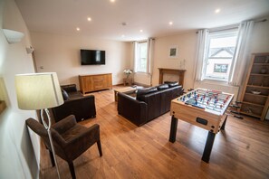 Spielezimmer