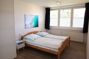 3 間睡房、可攜式嬰兒床、Wi-Fi