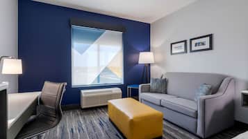1 bedroom, desk, laptop workspace, blackout drapes