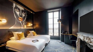 Deluxe Room, 1 King Bed, Non Smoking | Minibar, in-room safe, desk, soundproofing - Leprince Hotel Spa, BW Premier Collection (Le Mans)