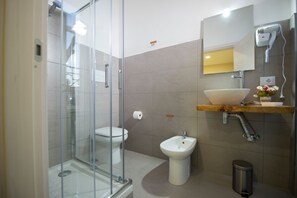 Bathroom - CammaRoomí (Naples)