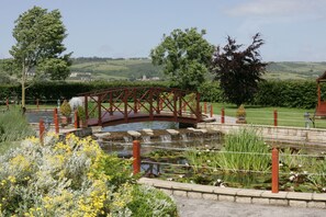 Exterior - Batch Country House (Weston-super-Mare)