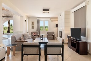 Superior-Villa, 3 Schlafzimmer, eigener Pool | Wohnbereich