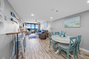 Leilighet – comfort | Spiseområde på rommet