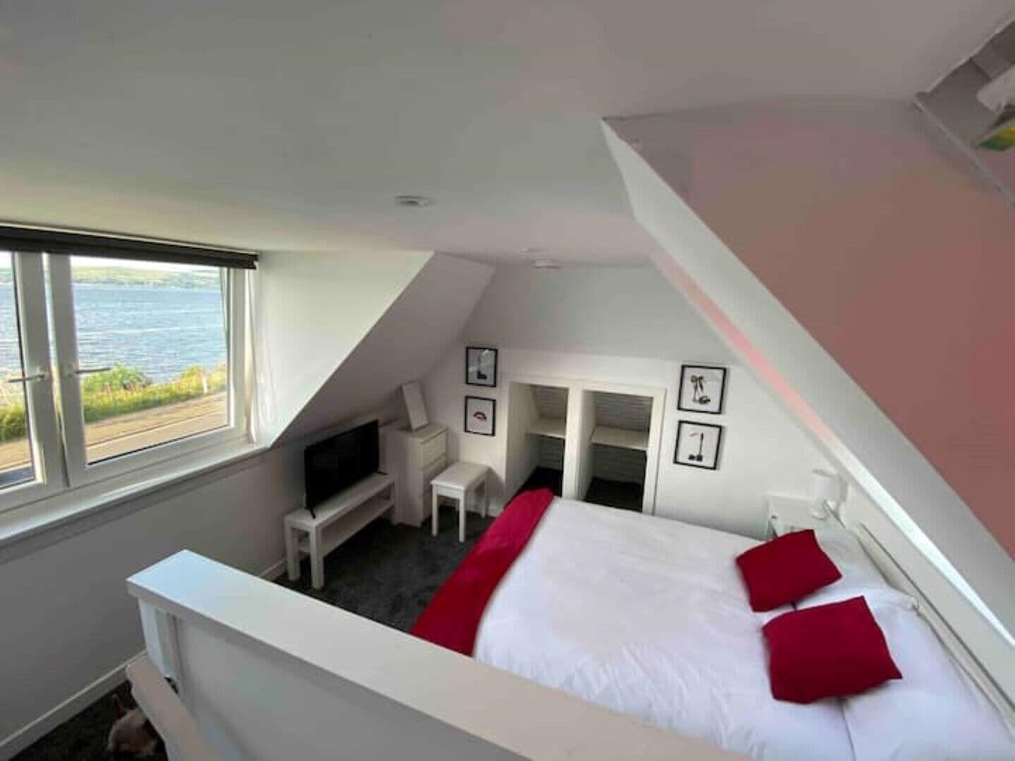 1 Schlafzimmer, Schreibtisch, Bügeleisen/Bügelbrett, kostenloses WLAN