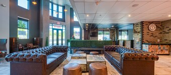 Hotel Lexen - Newhall