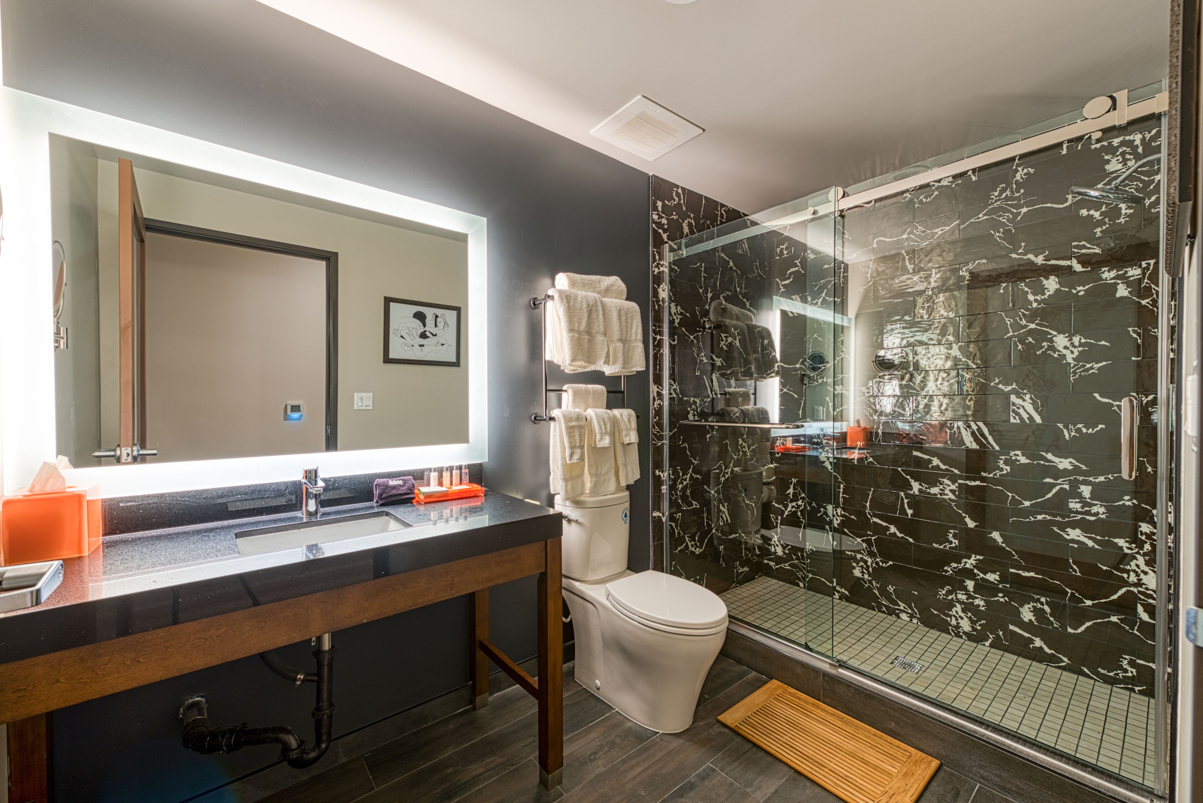 presidential penthouse | bathroom | hydromassage showerhead, designer toiletries, hair dryer, towels