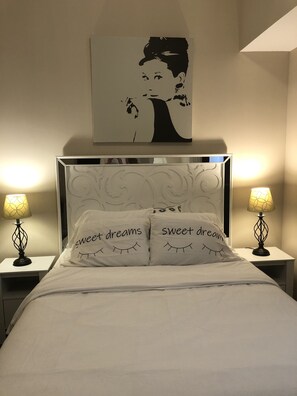 1 Schlafzimmer, Bügeleisen/Bügelbrett, WLAN, Bettwäsche