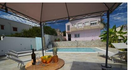 VILLA ZEUS WITH PRIVATE POOL