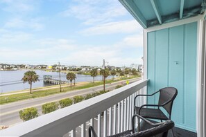 Property grounds - Suite Carolina- Steps to Beach, Boardwalk, Restaurants & More- (Carolina Beach)