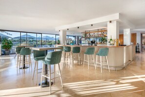 Bar (on property) - Superior 1-Bed Villa | Quinta do Lago | Sleeps 4 (Almancil)
