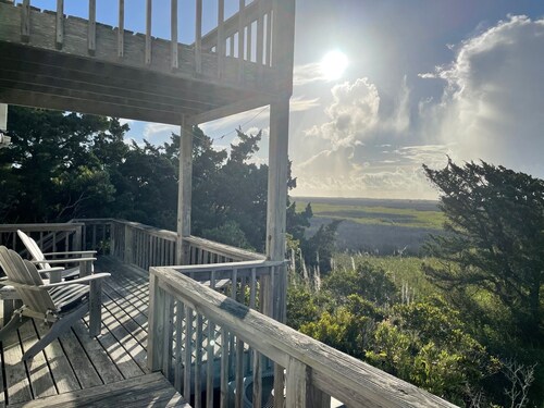 JD36: Flyway | Multiple Decks with Amazing Marsh Views