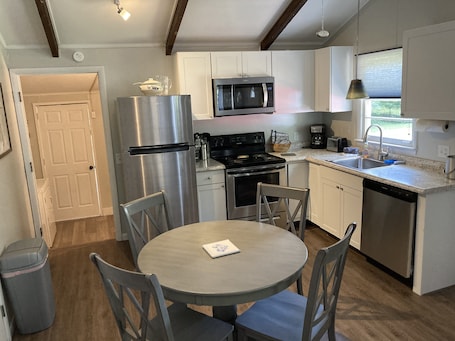 Fridge, microwave, oven, stovetop. Pine Grove Cottage - Visit Monticello, Charlottesville & Many Local Wineries