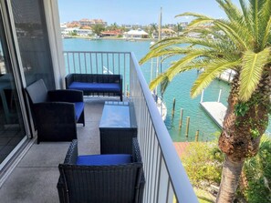 Property grounds - WaterView, Corner Studio #25, Family Friendly, Beaches, Top Floor, WIFI (Clearwater Beach)