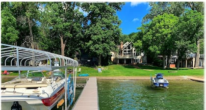 Family friendly waterfront property