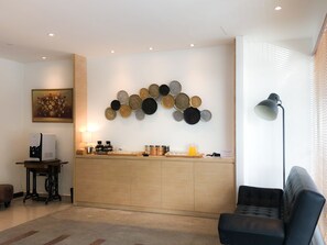 Lobby - Hako Xpress Skudai Baru (Johor Bahru)