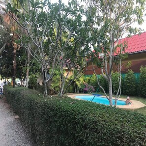 Exterior detail - Sirin Bungalow (Choeng Thale)