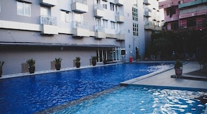 Utomhuspool