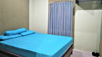 Desk, free WiFi, bed sheets