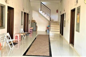 บริเวณประตูทางเข้า