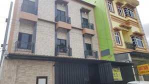 Exterior - Penginapan Mangadel (Makassar)