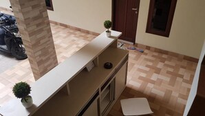 Interior - Penginapan Mangadel (Makassar)