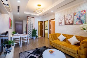 Family Apartment | In-room dining - Homefromhome Timescity Apartments (Hanoi)