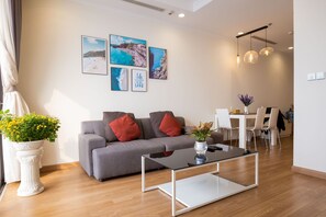 Premium Room | Living area - Homefromhome Timescity Apartments (Hanoi)
