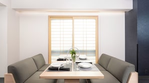 1 bedroom, hypo-allergenic bedding, down comforters, in-room safe - MIMARU Osaka Namba North (Osaka)