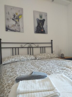 2 bedrooms, iron/ironing board, free WiFi - Small paradise in the center of town. (Pescocostanzo)