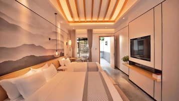 1 bedroom, minibar, desk, blackout curtains