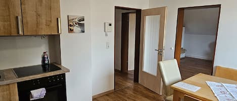 Apartment | Private kitchen | Fridge, oven, dishwasher, toaster