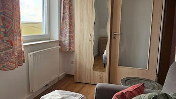 Apartment | 3 bedrooms, free WiFi, bed sheets