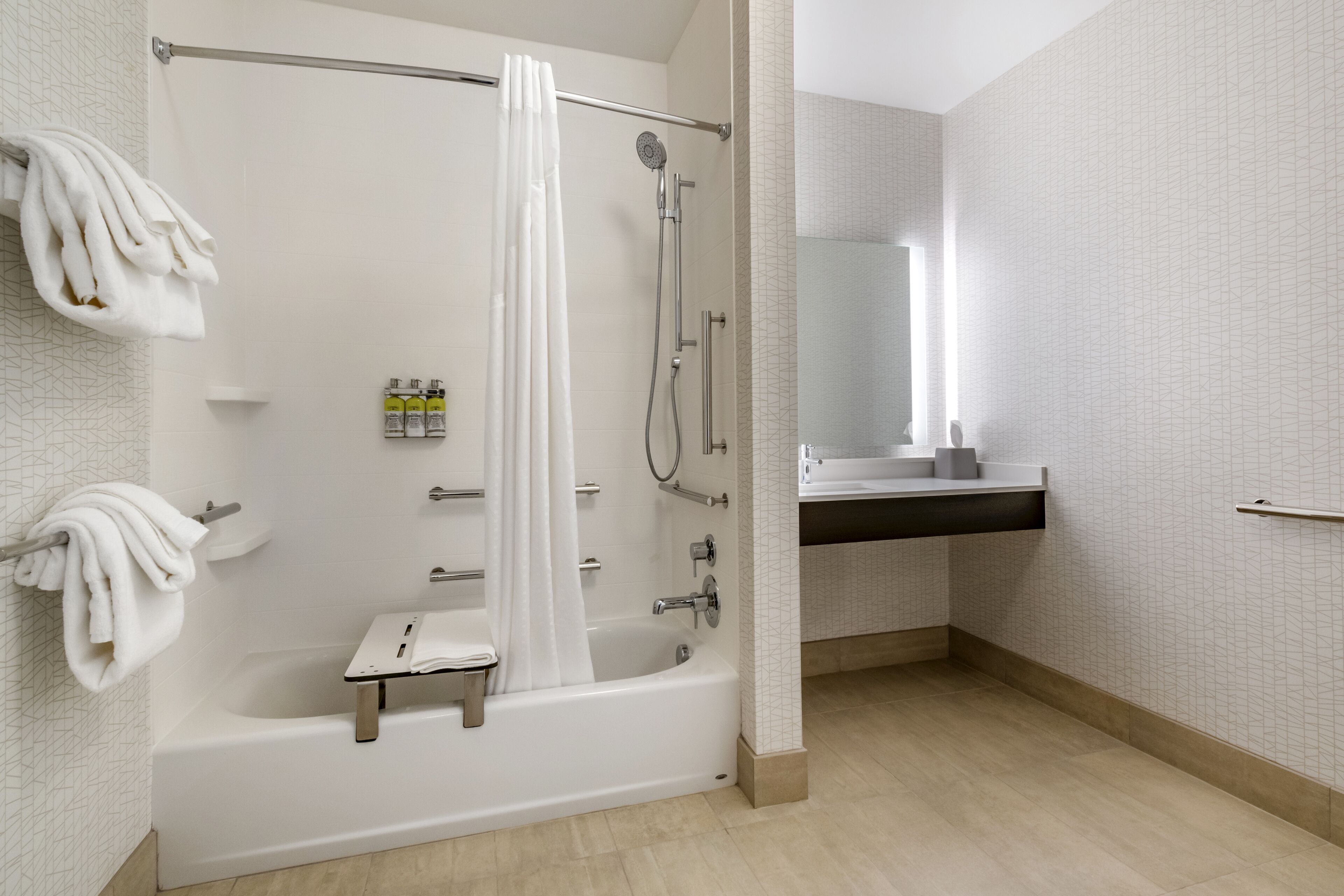 room (specialty) | bathroom | spring water bathtub, hydromassage showerhead, hair dryer, towels