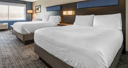 Holiday Inn Express & Suites Carlisle Southwest – I-81 by IHG
