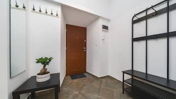 Apartment | Living area | 42-inch LED TV with digital channels, TV