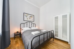 Departamento | 2 habitaciones y espacio para trabajar con laptop 