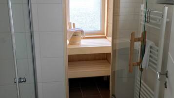 Dusche, Haartrockner, Handtücher