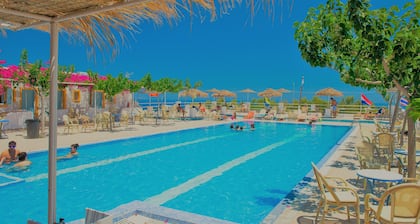 Santorini Camping & Hostel