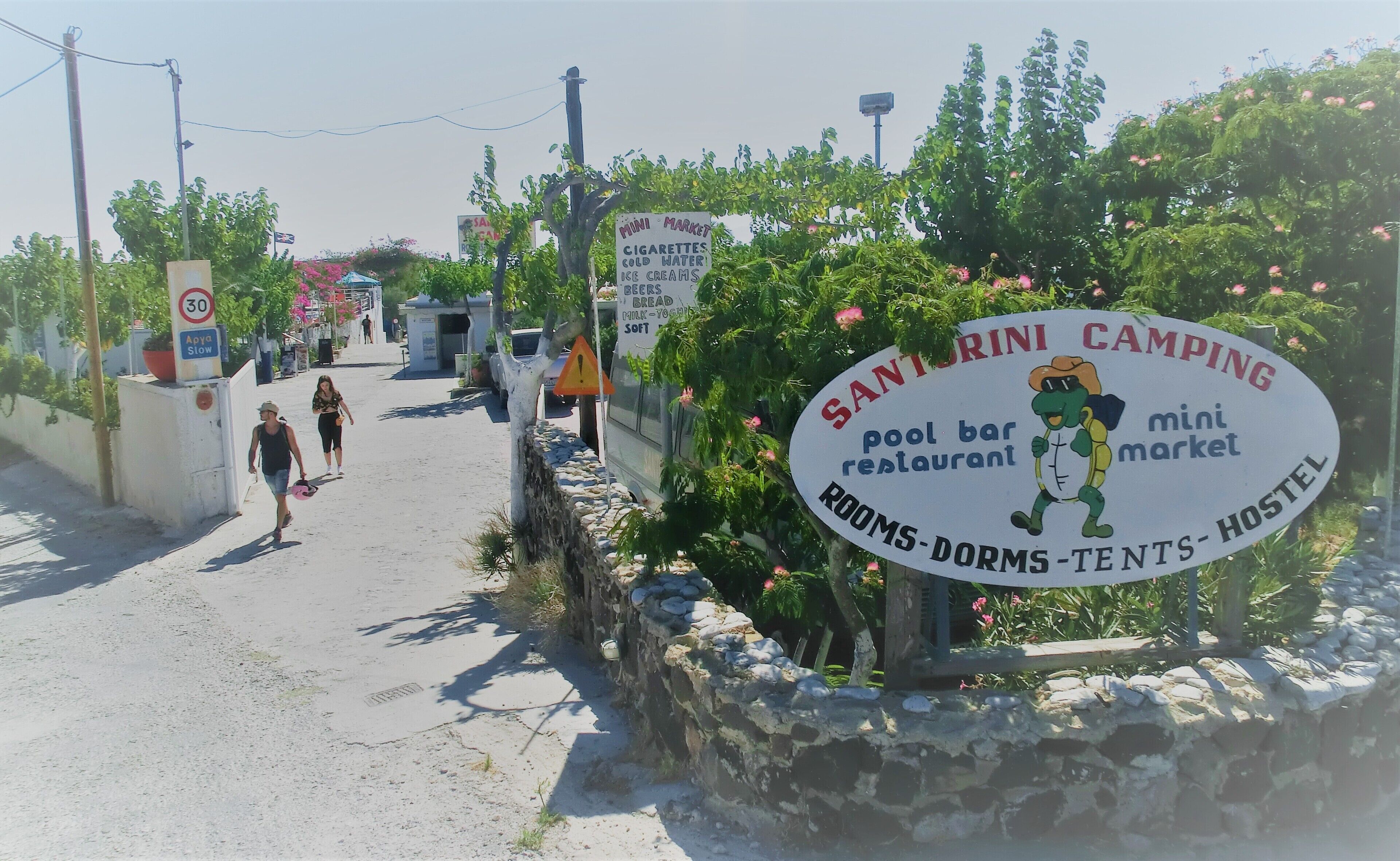 Photo - Santorini Camping & Hostel