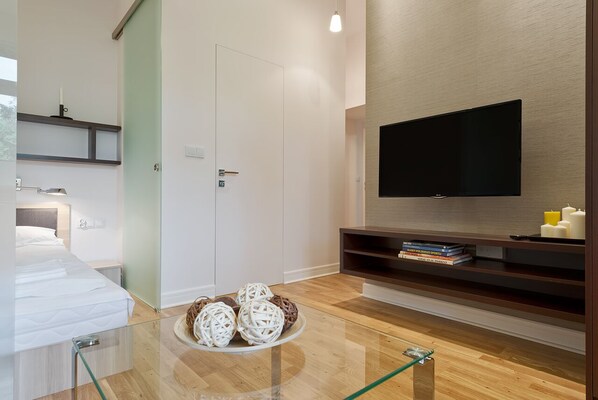 City Studio Suite | Living area