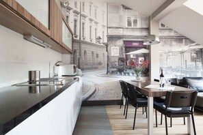 Deluxe Apartment | Living area