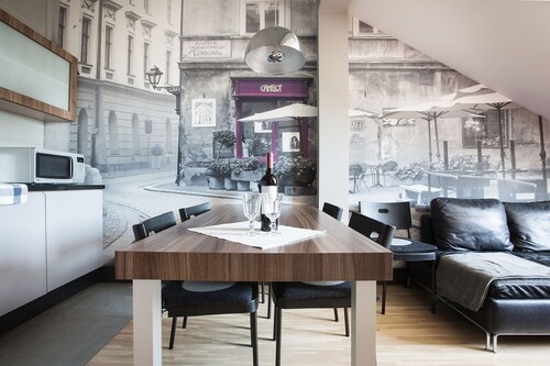 MB Cracow Apartments-Siemiradzkiego 25