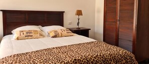 Habitación doble (Escapade) | Ropa de cama de alta calidad y decoración individual