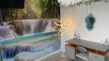 Ropa de cama de alta calidad, decoración personalizada y escritorio