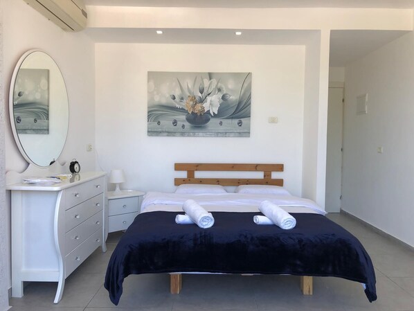Comfort Studio | Iron/ironing board, free WiFi, bed sheets