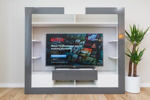 Deluxe Apartment | Television